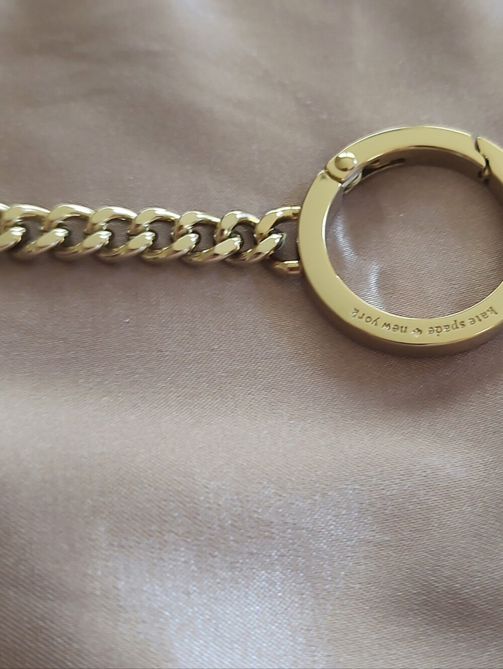 Kate Spade Circle Keychain/Keyfob - Picture 2 of 3